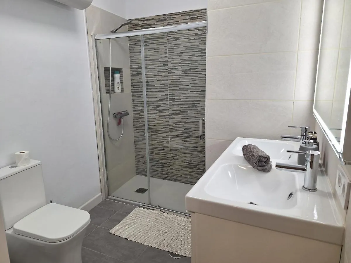 Habitacion Con Bano Privado En Un Piso Con Familia Santa Cruz de la Palma  Santa Cruz de la Palma (Isla de la Palma)